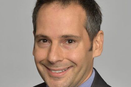 Stéphane Deffis, enseignant à lIMSG, interrogé dans le Monde Économique